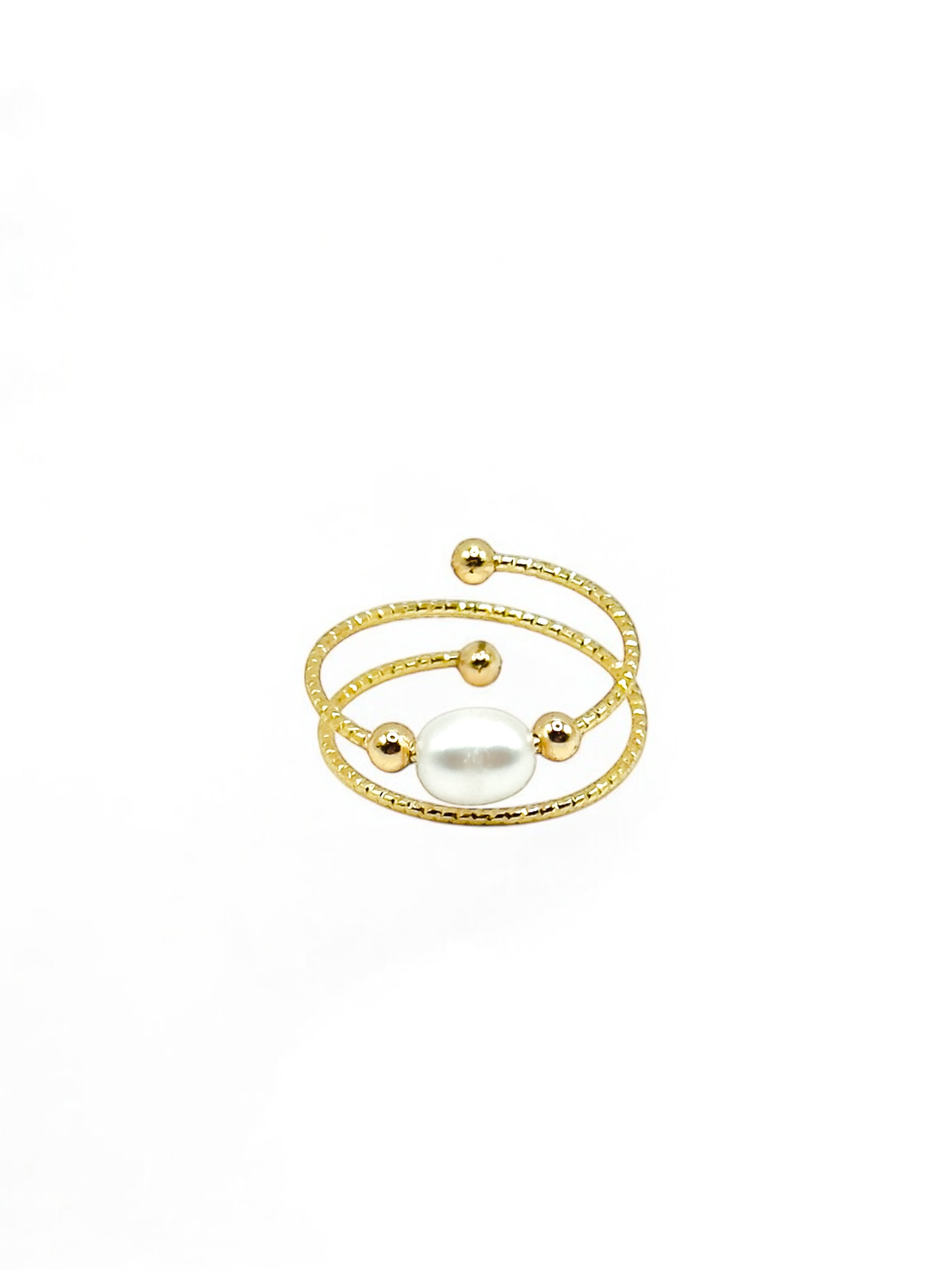 5 – 6 mm White Oval Pearl Gold Plated Loop Ring