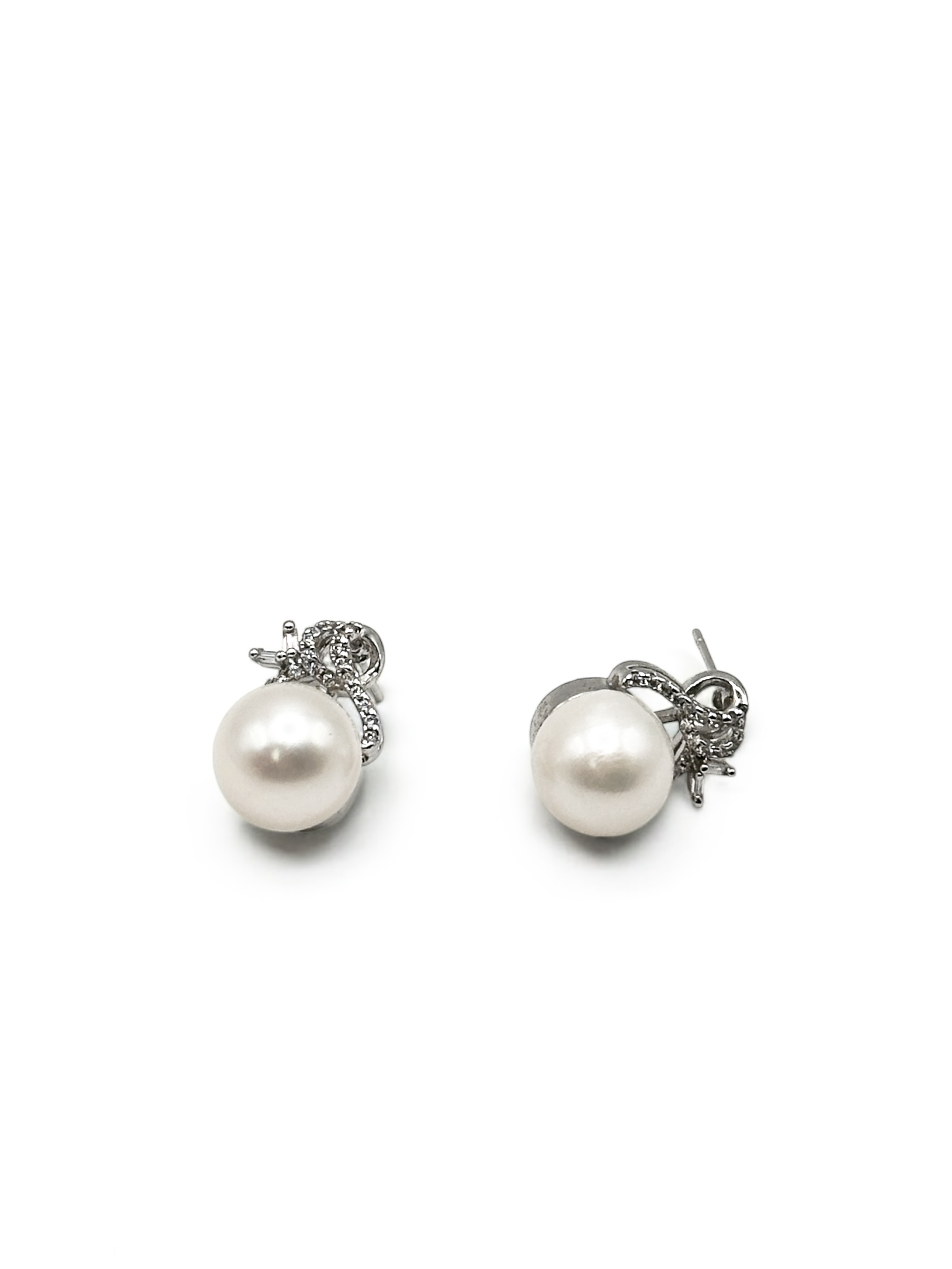 11 – 12 mm White Pearl Bow Shaped Stainless Stud Earrings