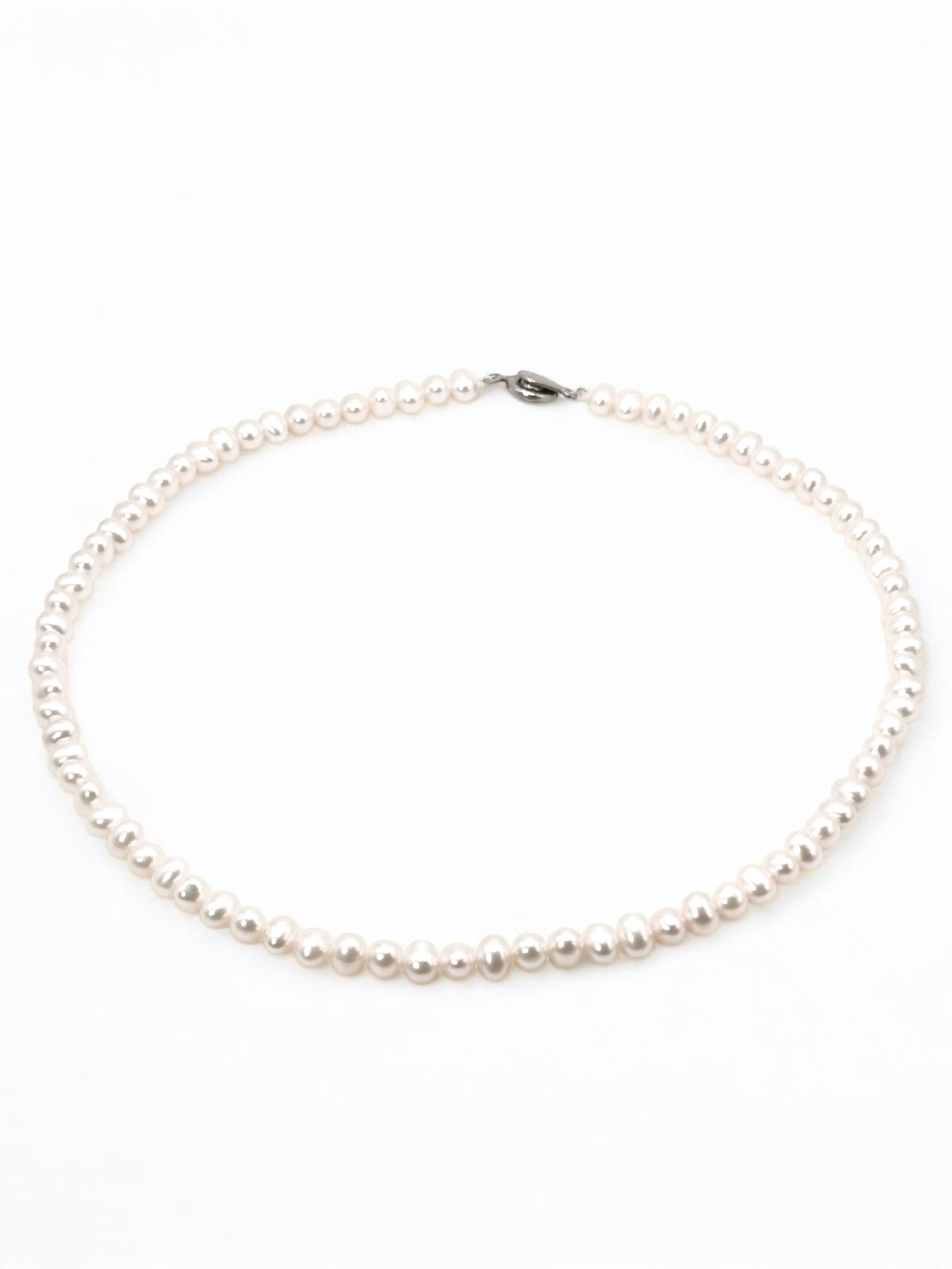 5 – 6 mm White Oval Pearl Necklace Strand