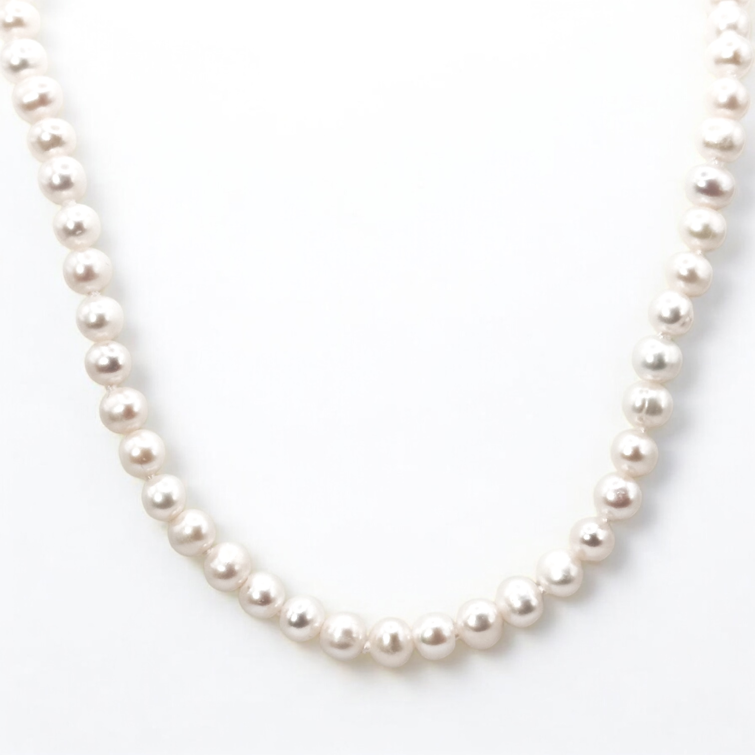 6 – 7 mm White Pearl Necklace Strand