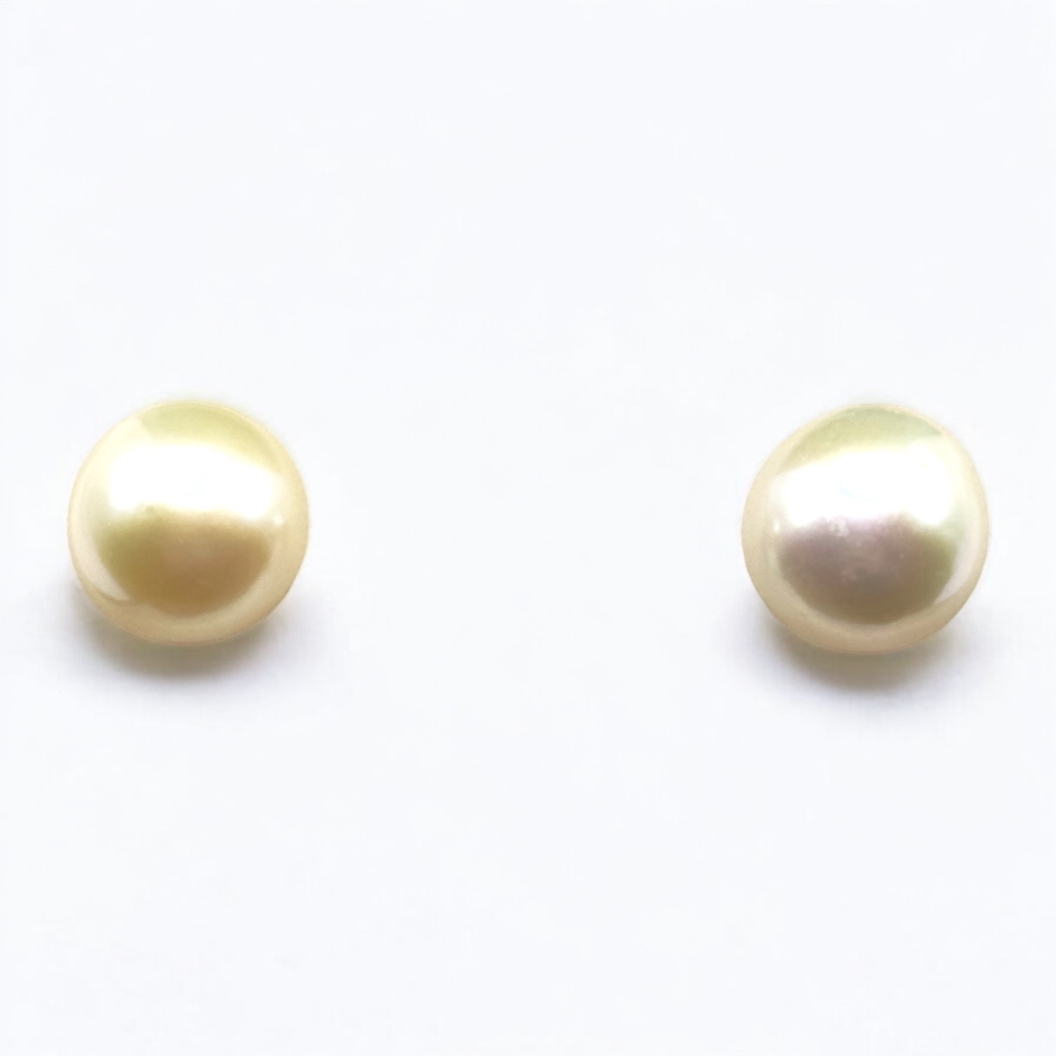 11 – 12 mm Cream Pearl Stainless Stud Earrings